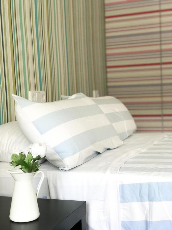 טורמולינוס Carihuela Beach Suite Apartment מראה חיצוני תמונה