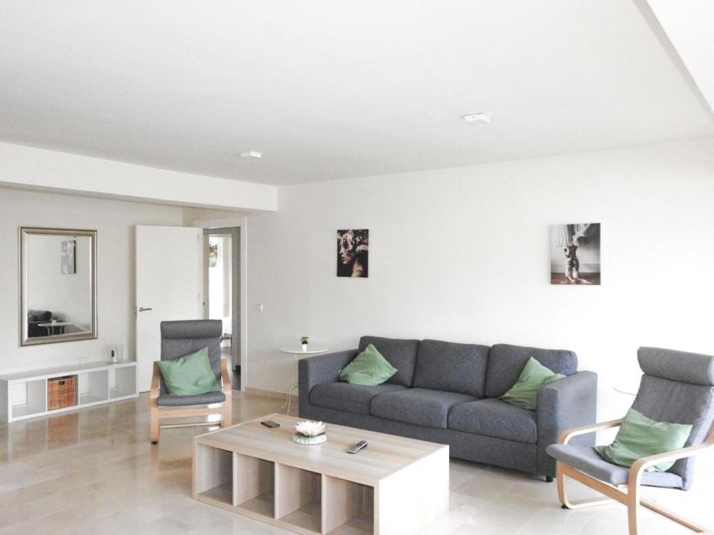 טורמולינוס Carihuela Beach Suite Apartment מראה חיצוני תמונה